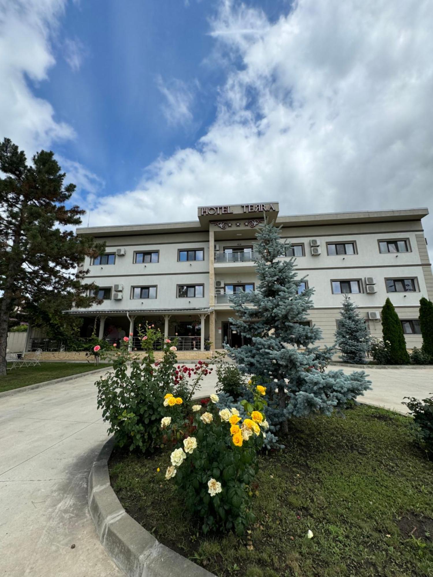 Hotel Terra Iasi Valea Lupului  Exterior foto
